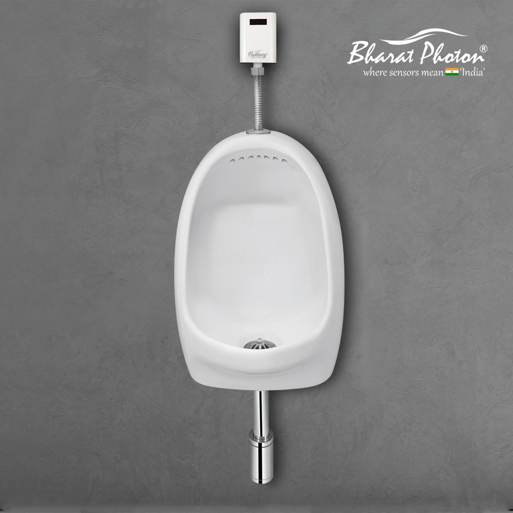 Ceramic-urinal-pot-with-integrated-sensor-technology-for-touchless-operation