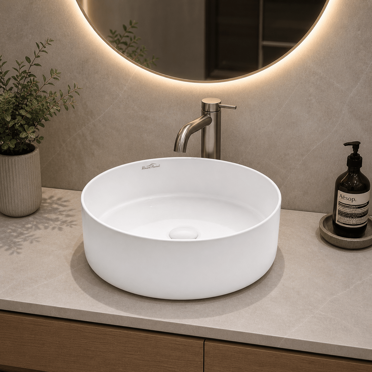 Round-Wash-Basin
